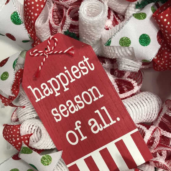 Christmas “happiest season of all” Wreath - Picture 6 of 6